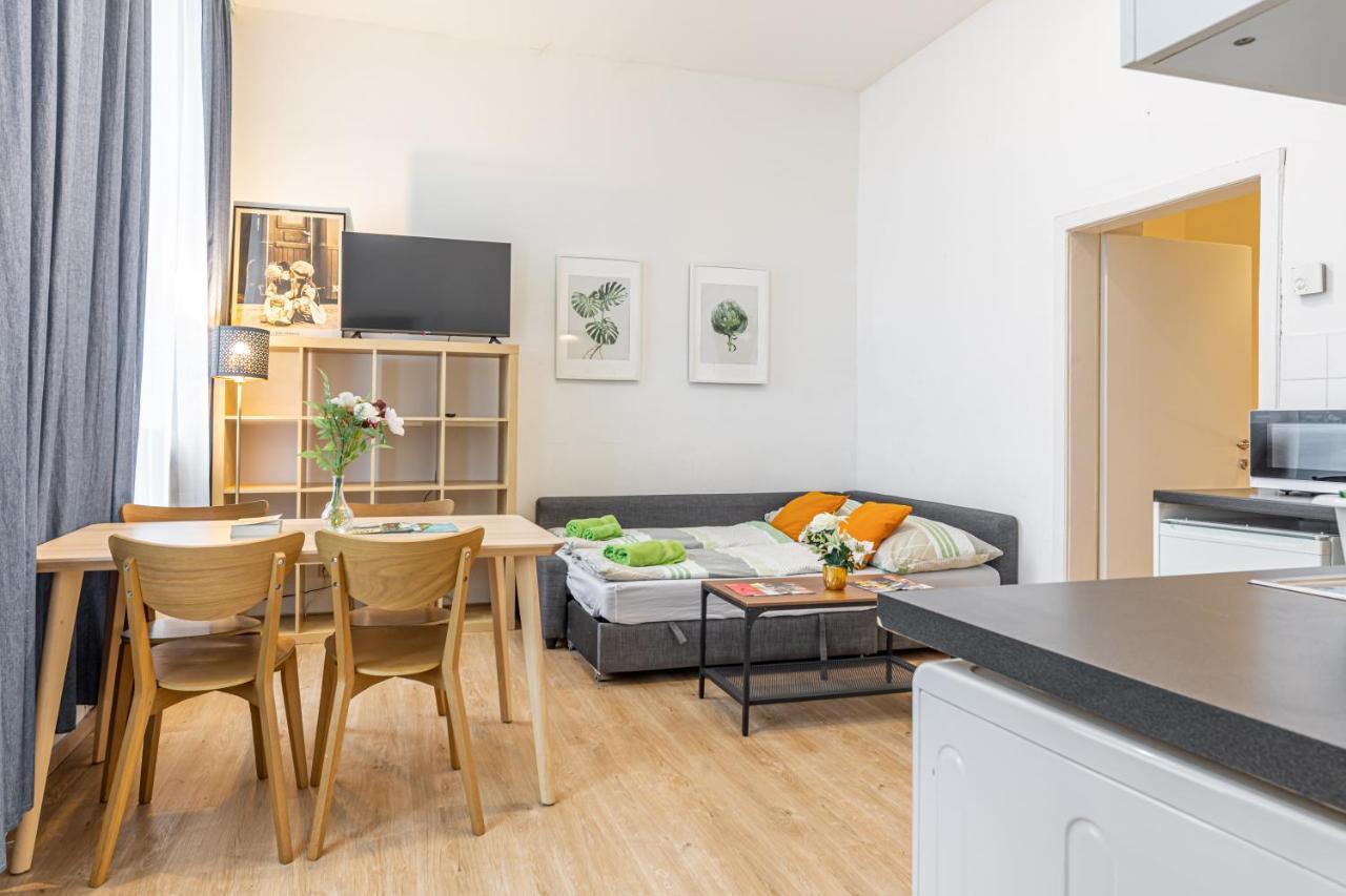 Trendy Vienna By Jr City Apartments Bagian luar foto