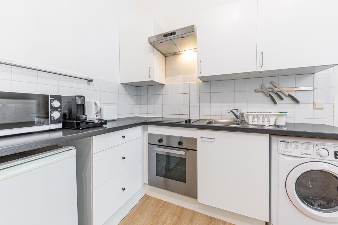 Trendy Vienna By Jr City Apartments Bagian luar foto